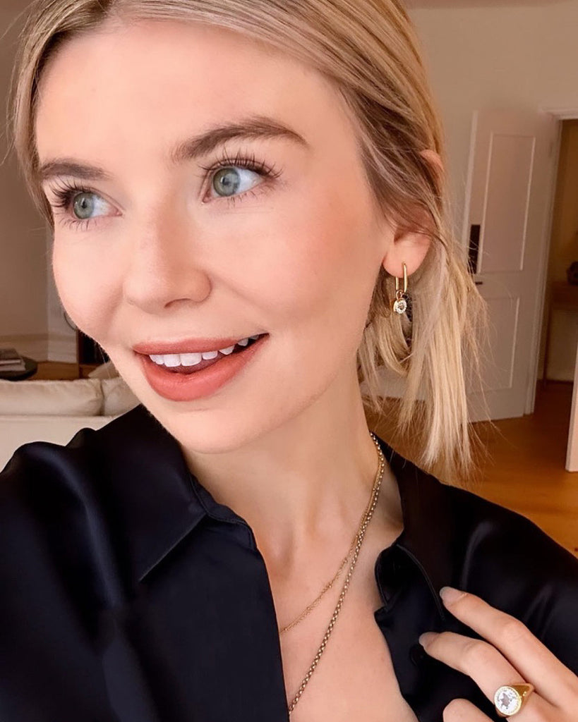 Emily mortimer jewelry deals